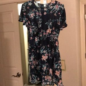 Women’s Dress Size M